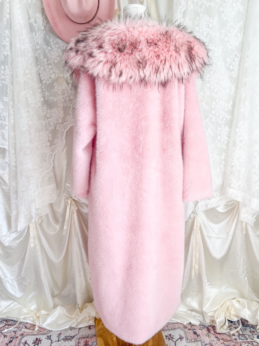 Pink Faux Fur Long Coat with Statement Collar – Coquette Glam Princess Jacket (F - Picture 2 of 14